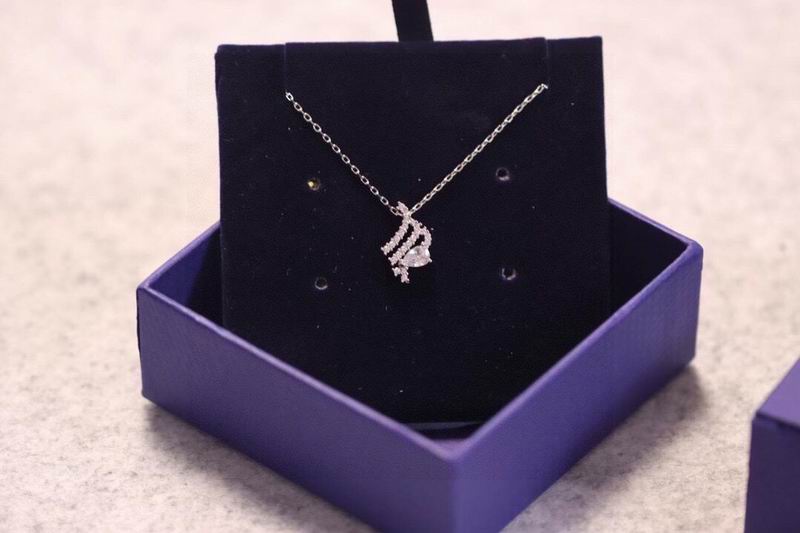 Swarovski Necklace 01lyr16  (3)